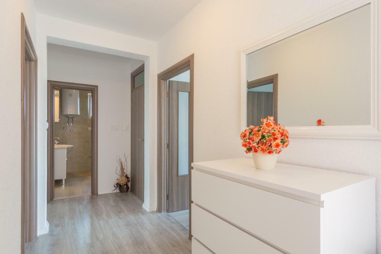 Apartment Kozina Zadar Exterior foto